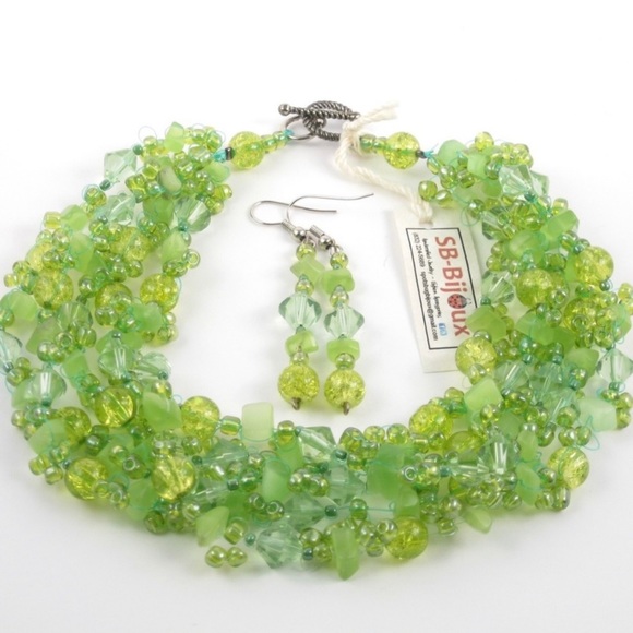 SB-Bijoux Jewelry - B-Bijoux Handmade lime green beaded necklace set